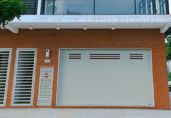 Tư vấn lắp đặt cửa cuốn 2